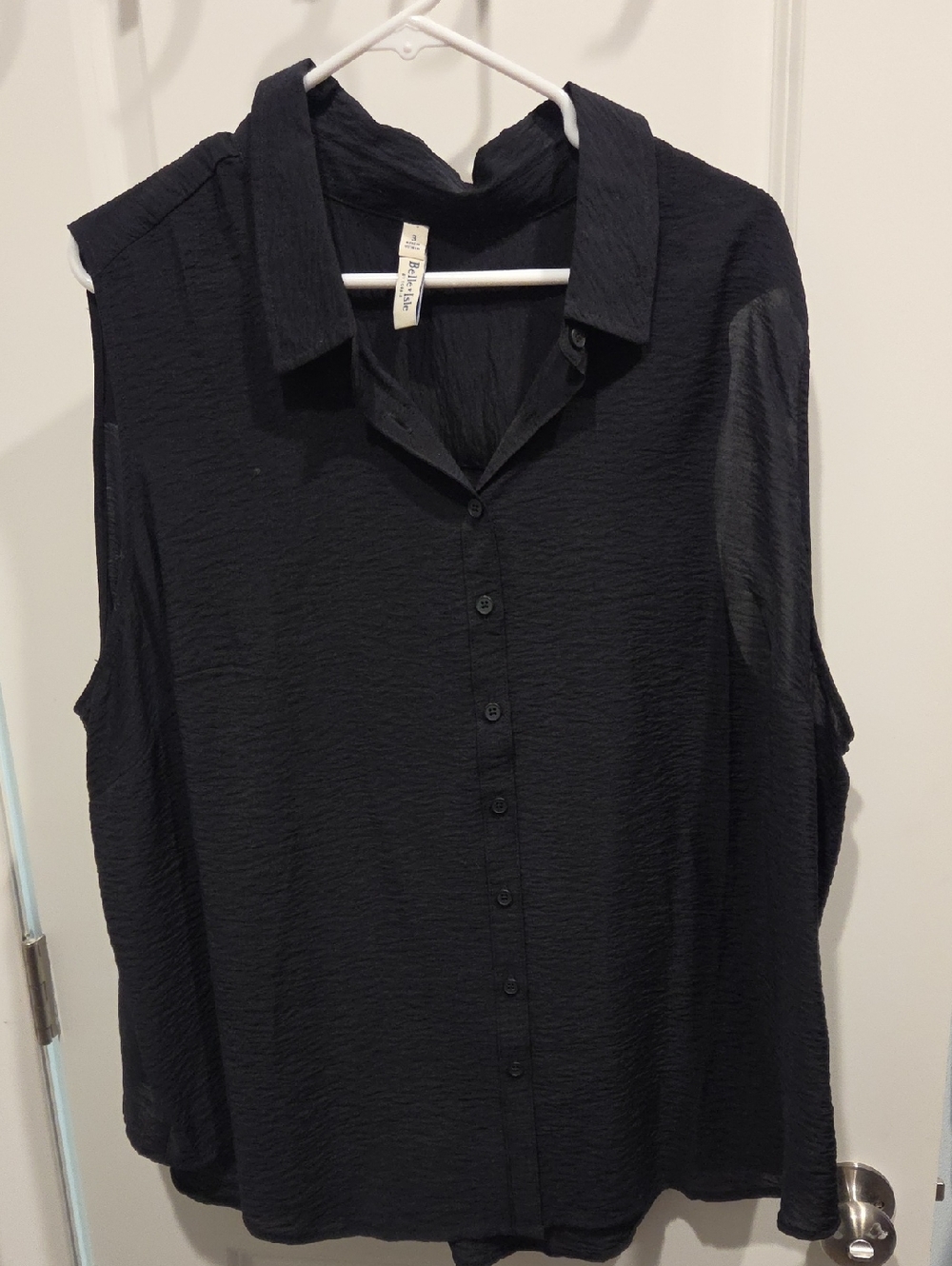 torrid Black Sleeveless Button-Down Collared Top